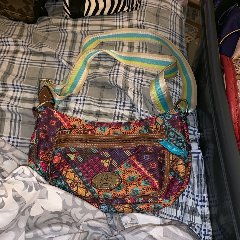 Lily Bloom crossbody never used